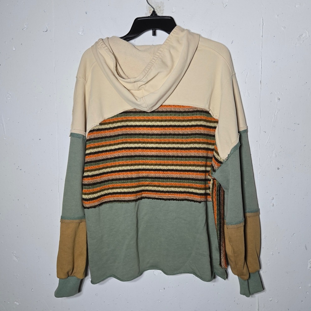 BKE Colorblock Patchwork Deconstructed Pullover H… - image 2
